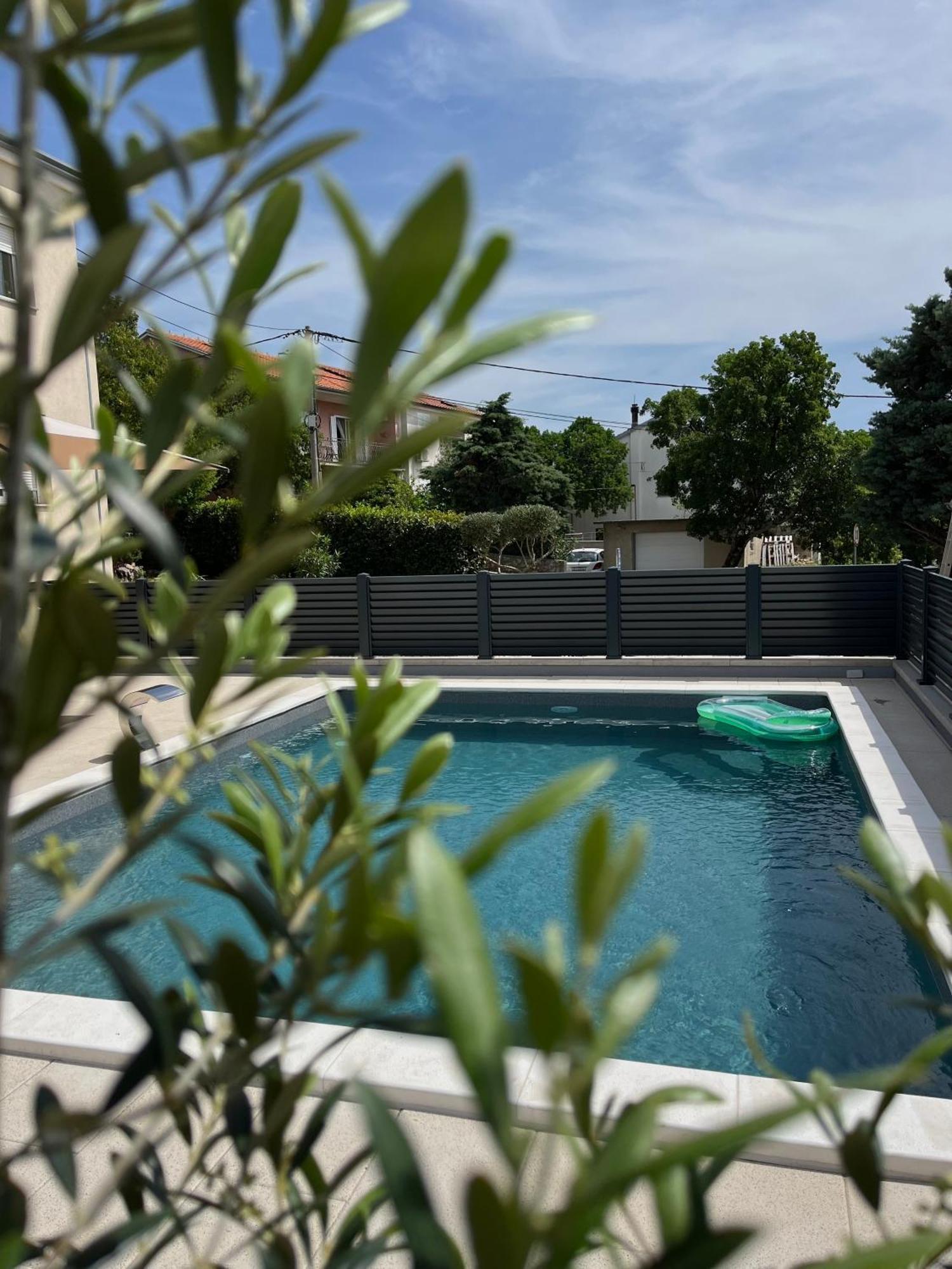 Apartman Dora Šmrika Εξωτερικό φωτογραφία