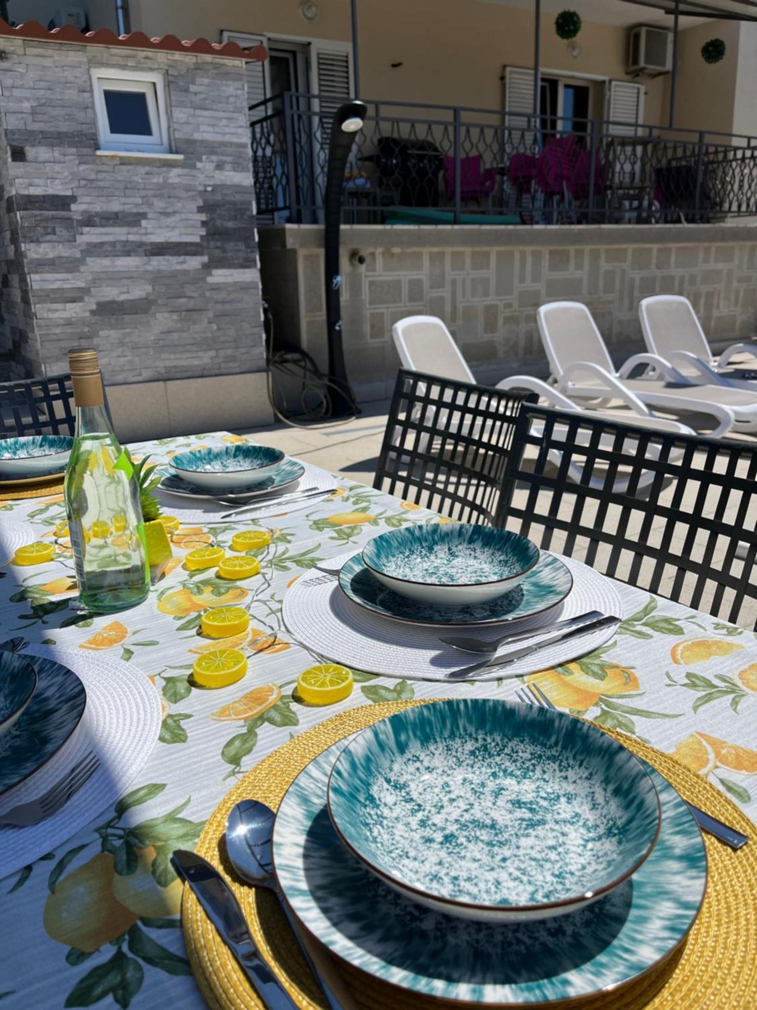 Apartman Dora Šmrika Εξωτερικό φωτογραφία